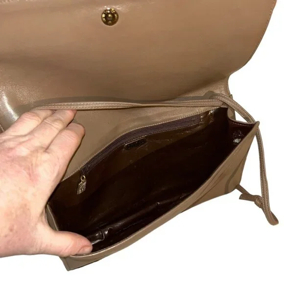 anne klein vintage taupe khaki leather patchwork look classic shoulder b… - Picture 7 of 9